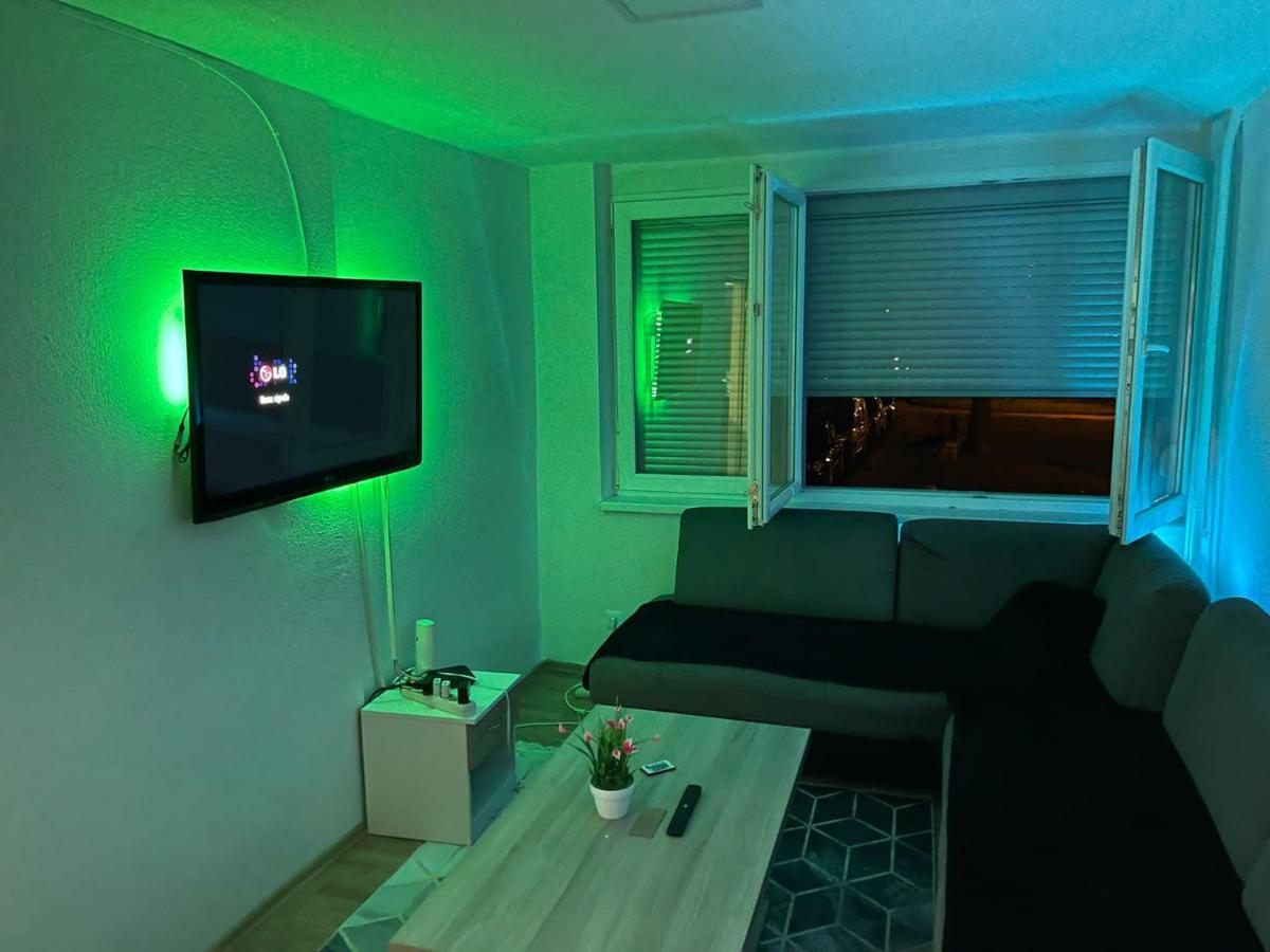 Stan Na Dan Hotel Зеница Екстериор снимка